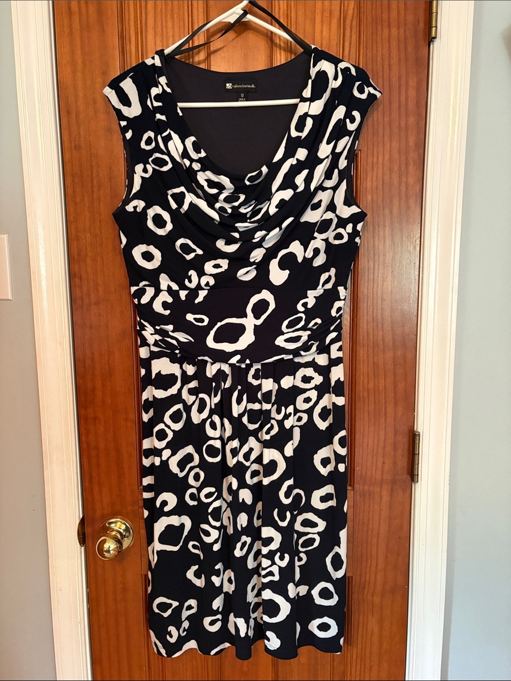 Black and white dress